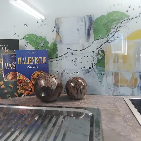 Appartementhaus Fritz-rosenkranz * מריהפאר